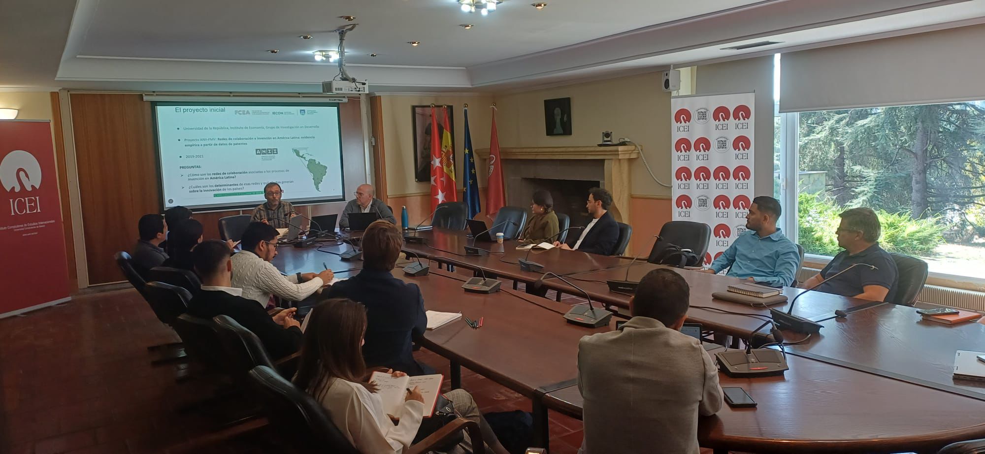 Seminario Pablo Galaso "Redes de colaboración e innovación en América Latina”